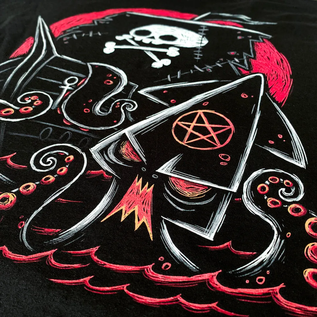 A Murder on the High Seas Men Long Sleeve Tshirt