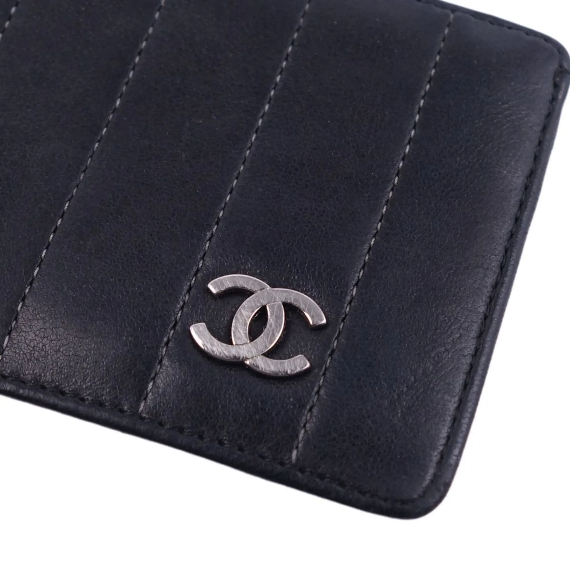 Chanel Black Leather Porte carte wallet accessories