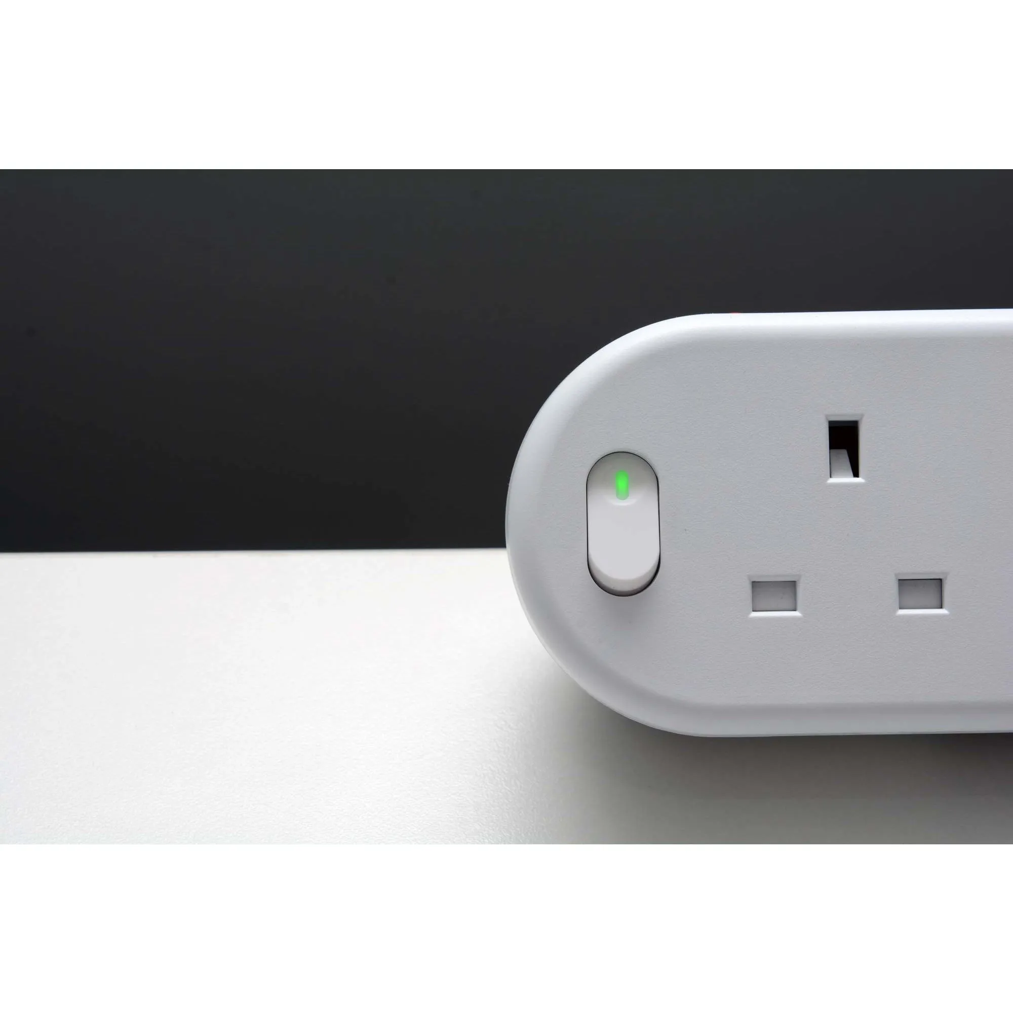 CMD Capsule on desk power module with USB (A C) charging
