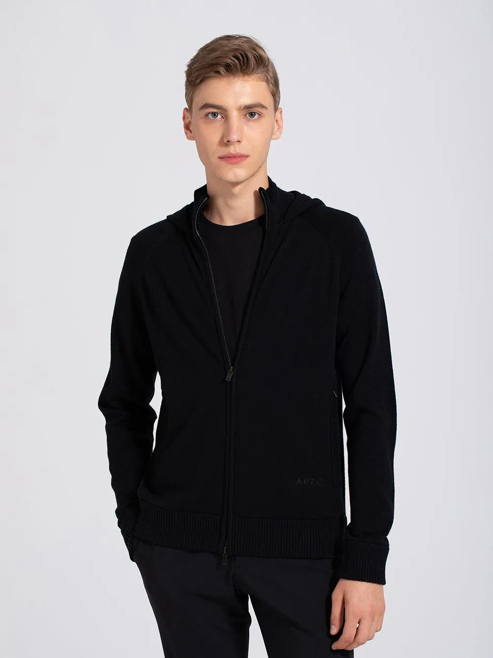 Eco Innovative Hoodie Sweater in Cool Black 拉鍊連帽針織毛衣 (深黑色)