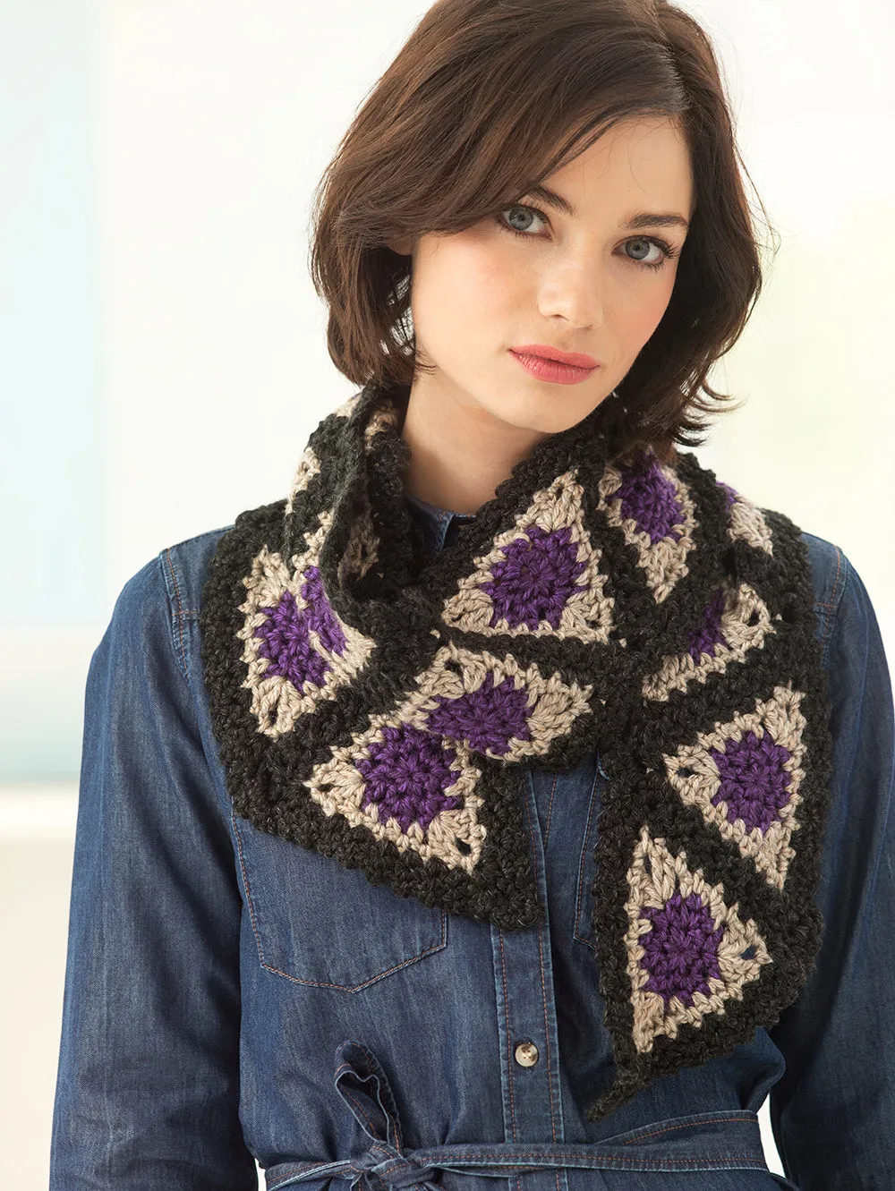 Granny Triangles Scarf (Crochet)
