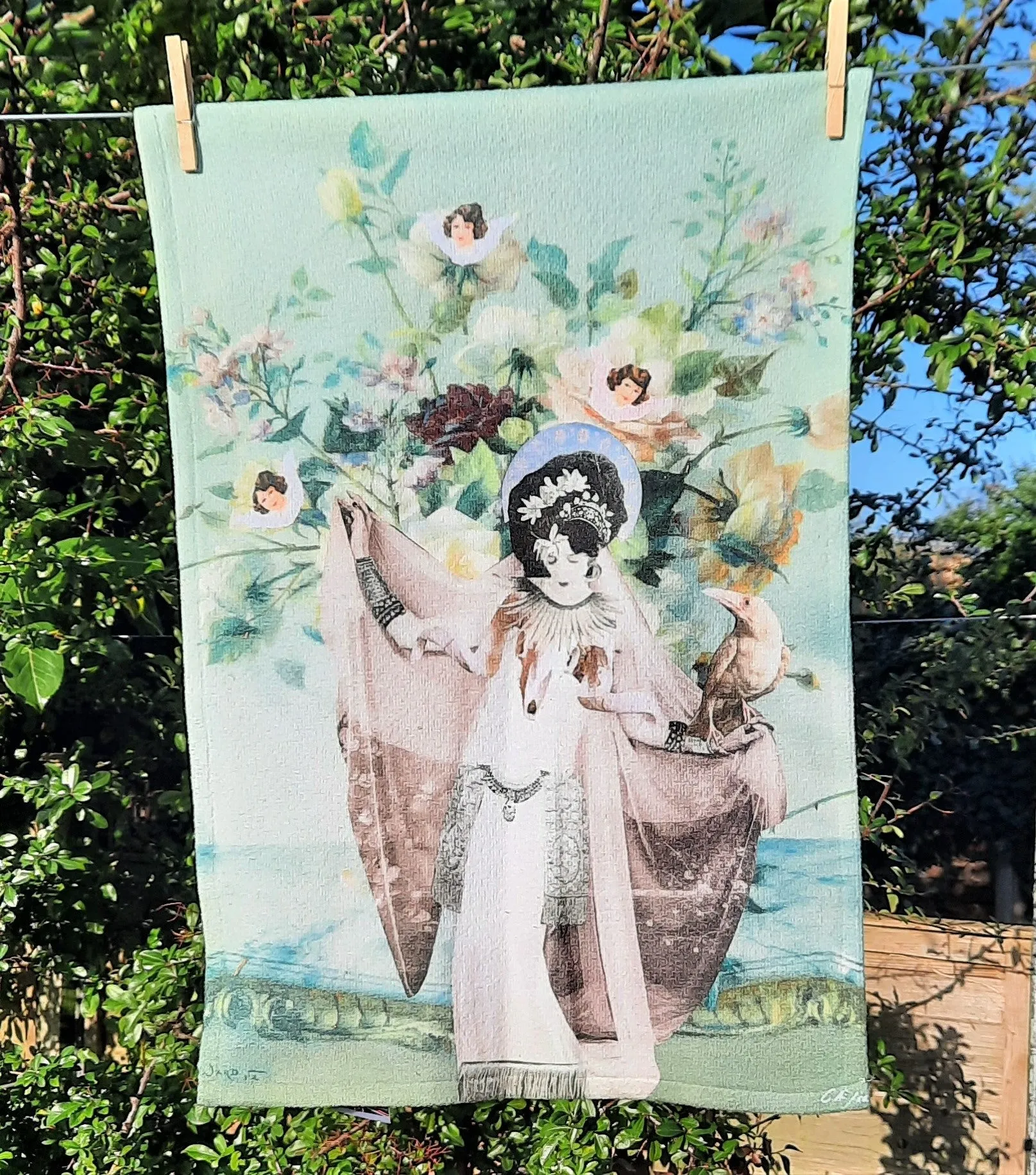 Priestess velour towel
